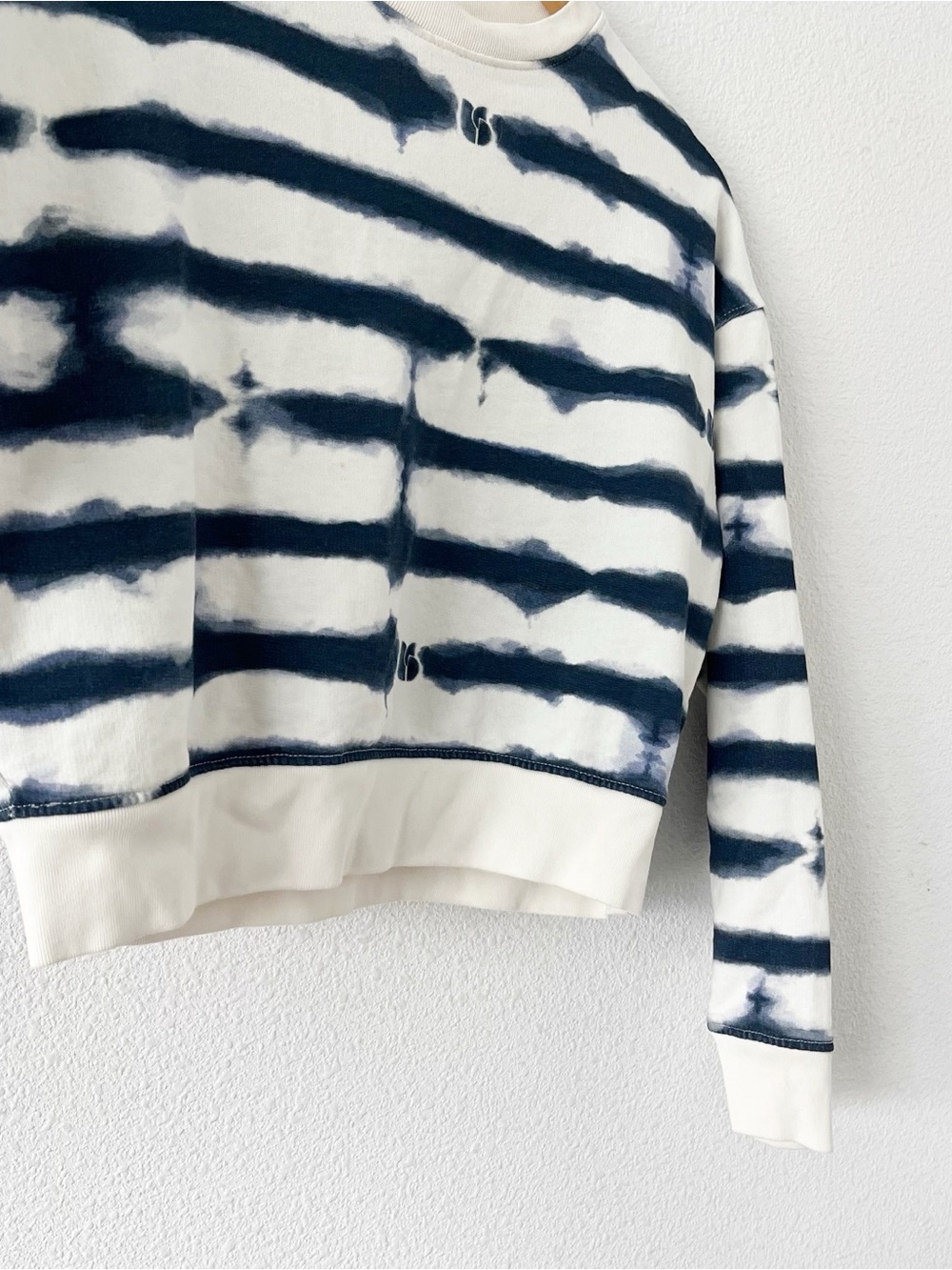 BA&SH Sete Navy Ivory Tie Dye Boho Streetwear Cropped Sweatshirt - Picture 5 of 11